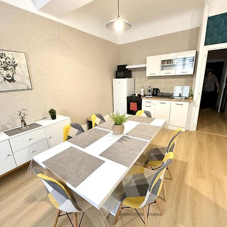 Appartement Le Retro à Saint-Laurent-sur-Saone Extérieur photo
