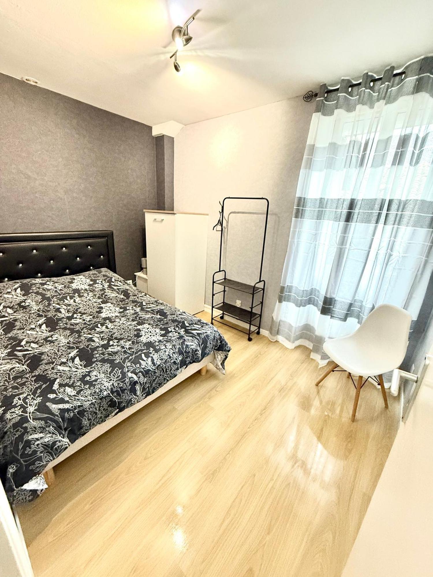 Appartement Le Retro à Saint-Laurent-sur-Saone Extérieur photo